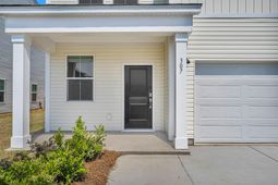307 Clipper Court photo 4