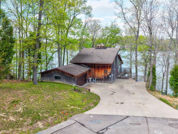 616 S Ski Circle, Santa Claus, IN 47579