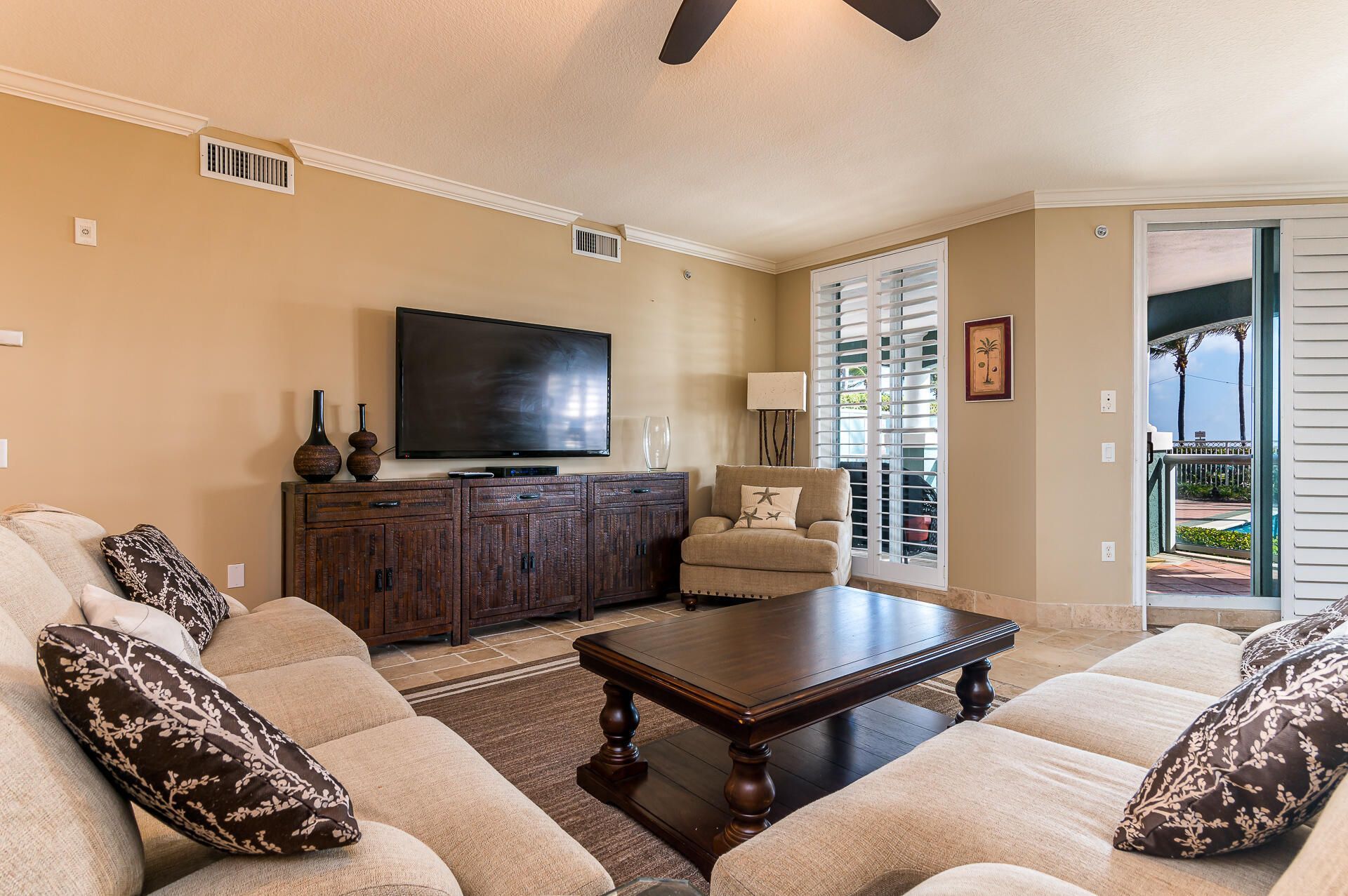 2051 SE 3rd Street, Unit 101, Deerfield Beach, FL 33441 Photo