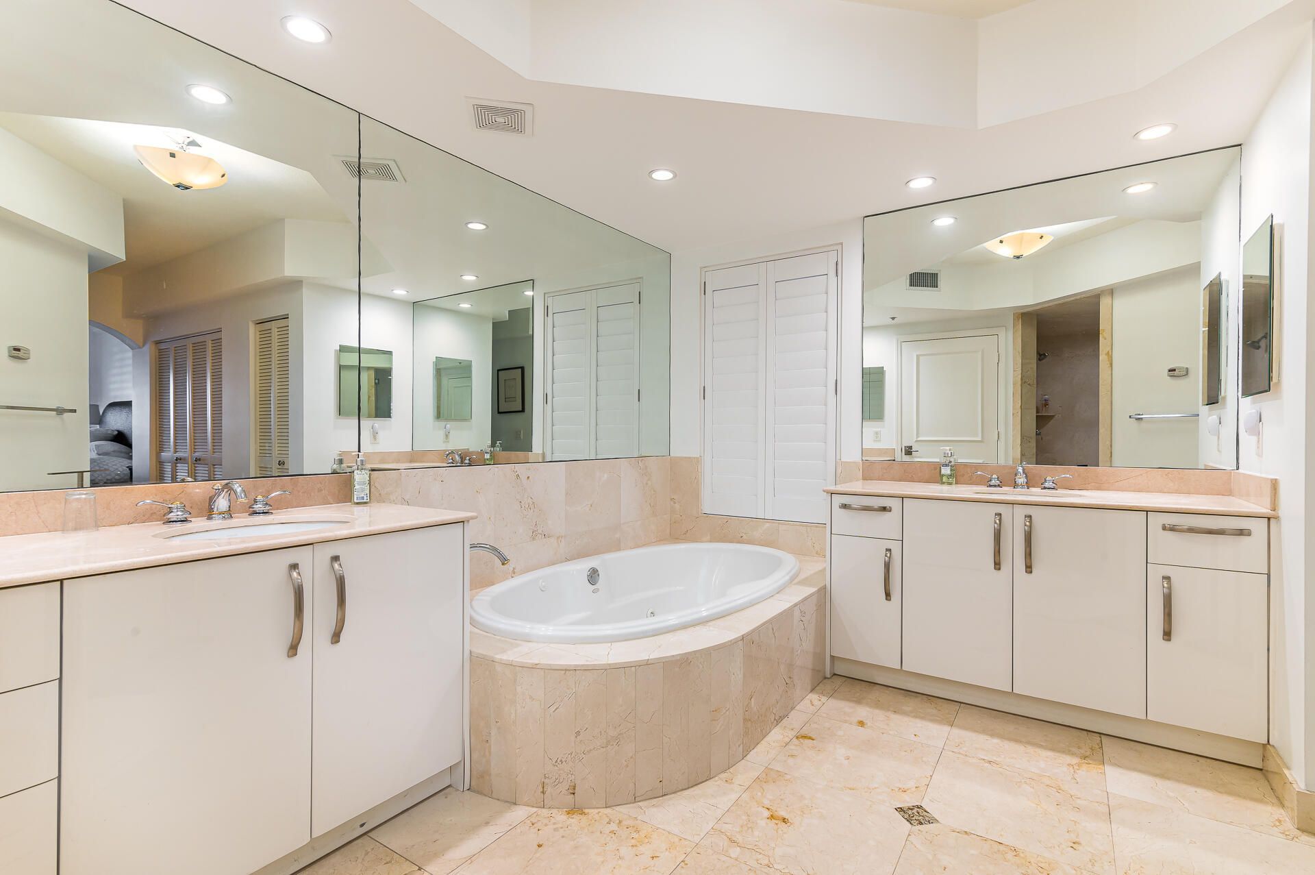 2051 SE 3rd Street, Unit 101, Deerfield Beach, FL 33441 Photo