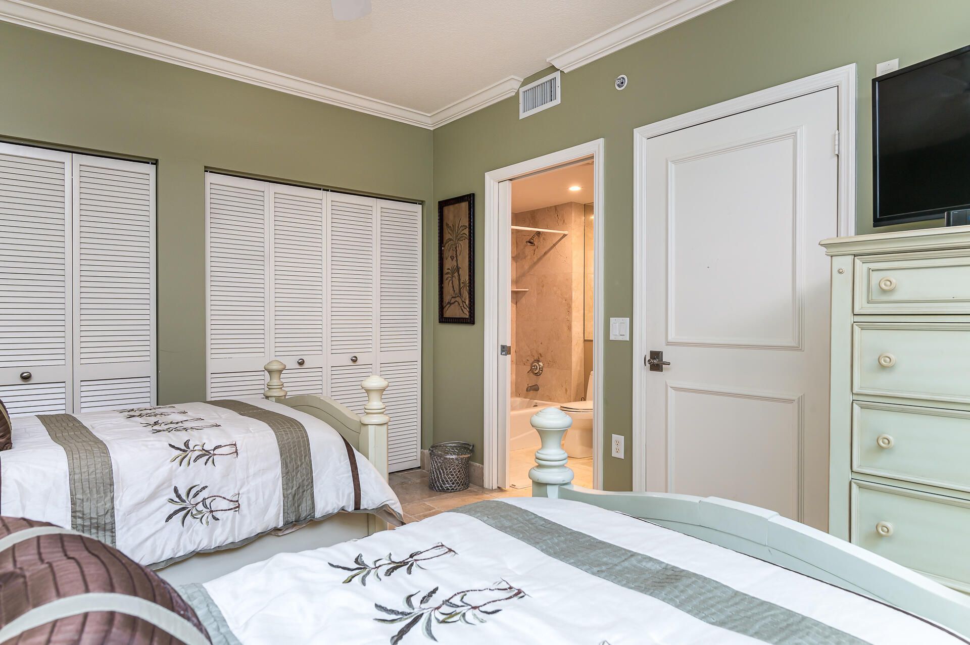 2051 SE 3rd Street, Unit 101, Deerfield Beach, FL 33441 Photo