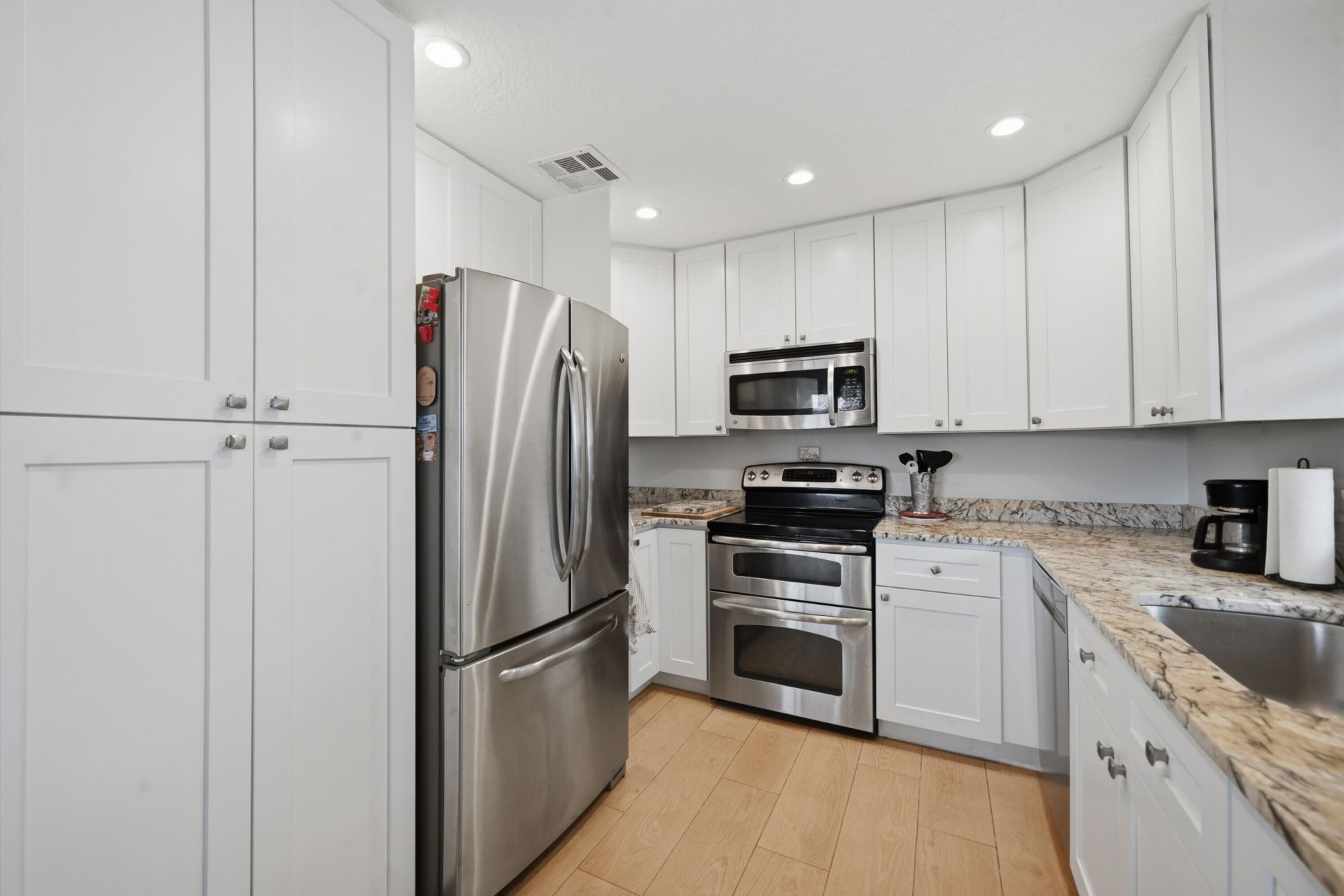 324 Orange Tree Drive, Unit 4, Atlantis, FL 33462 Photo