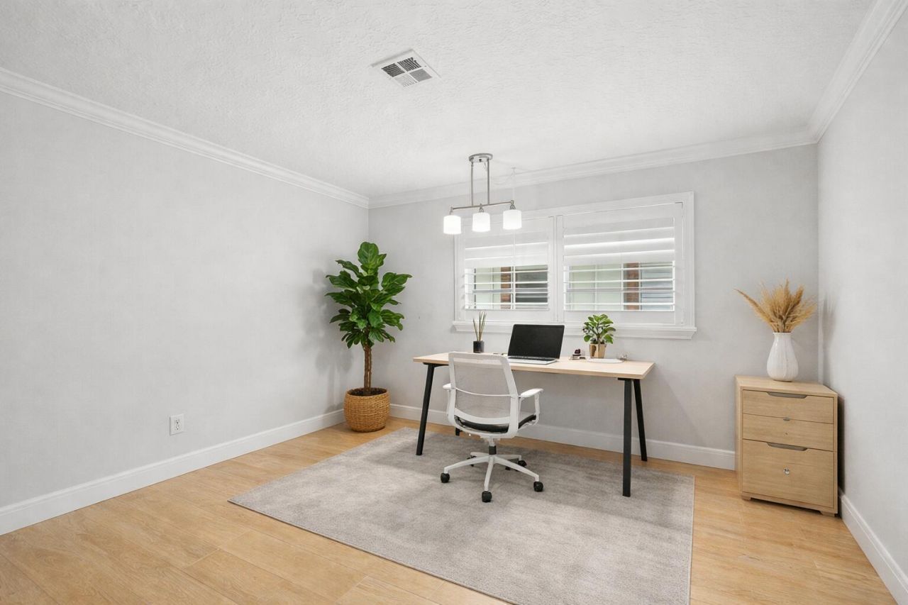 324 Orange Tree Drive, Unit 4, Atlantis, FL 33462 Photo