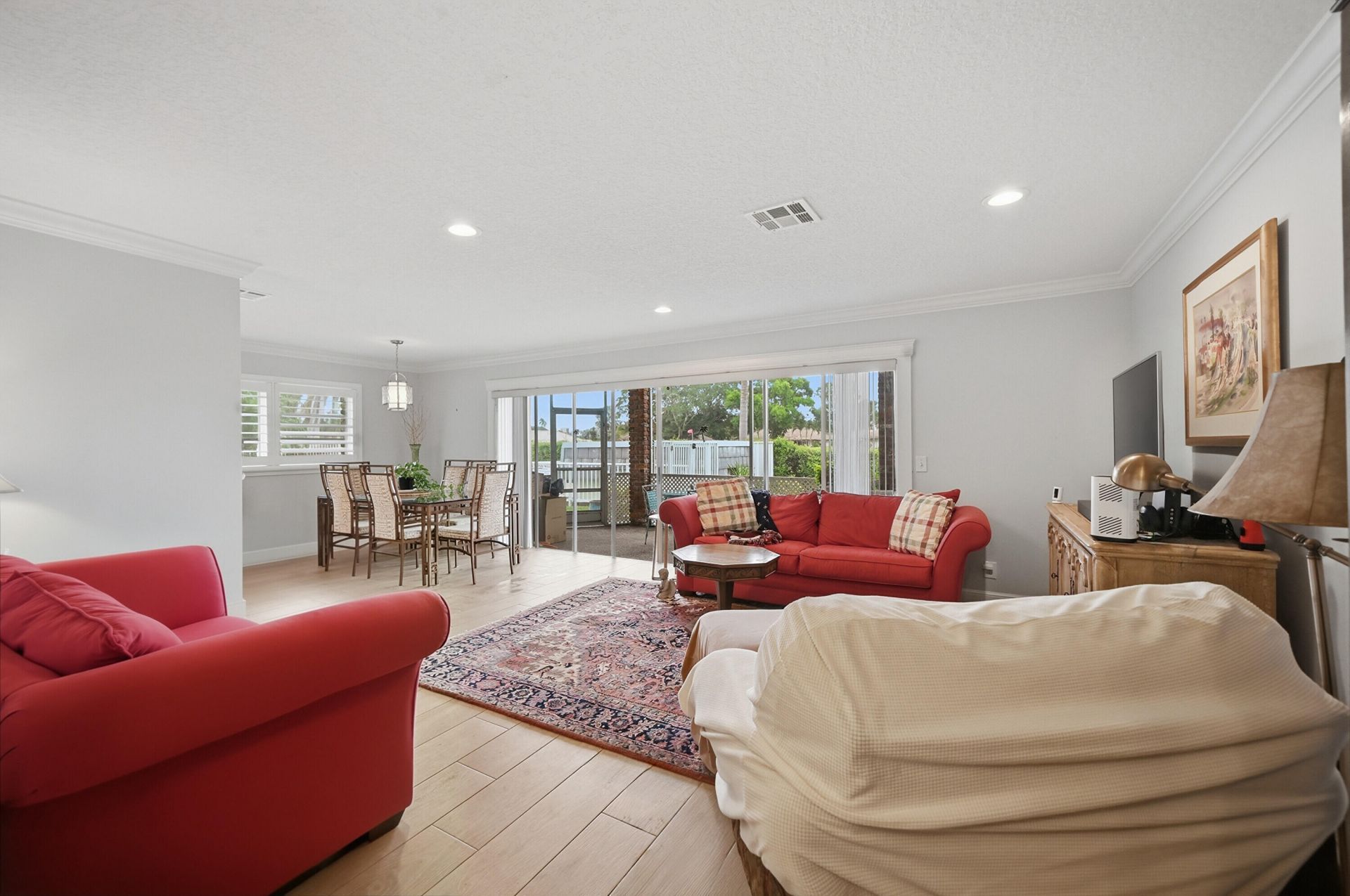 324 Orange Tree Drive, Unit 4, Atlantis, FL 33462 Photo