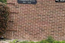 5516 Lakeshore Drive photo 4