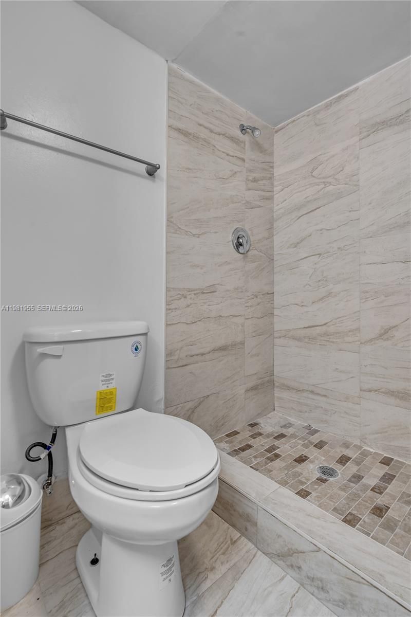 9143 SW 77th Ave , Unit B802, Miami, FL 33156 Photo