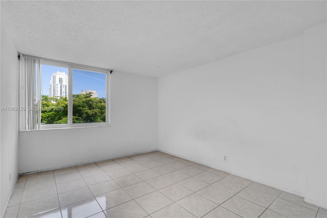 9001 SW 77th Ave , Unit C402, Miami, FL 33156 Photo