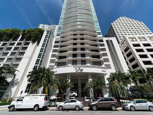 Unit 3805, Miami, FL 33131