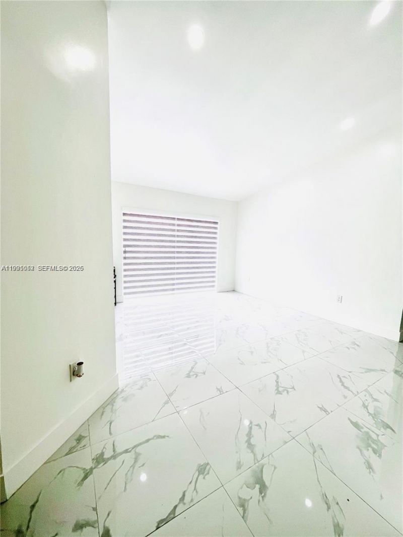 164 NW 85th Ct, Miami, FL 33126 Photo