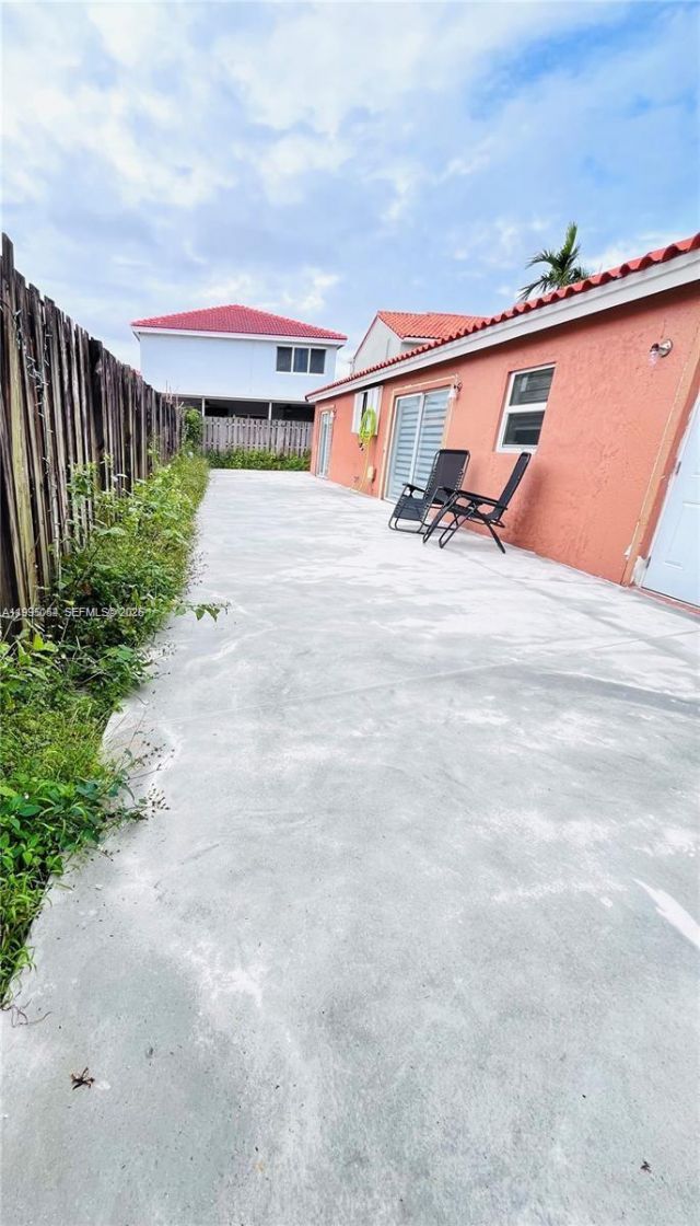 164 NW 85th Ct, Miami, FL 33126 Photo