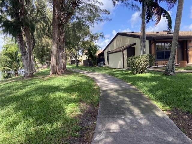 10361 Juniper Ct, Unit 10361, Pembroke Pines, FL 33026 Photo