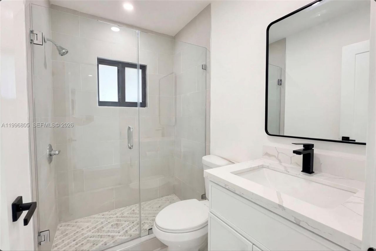 4750 NW 21st Ave, Miami, FL 33142 Photo