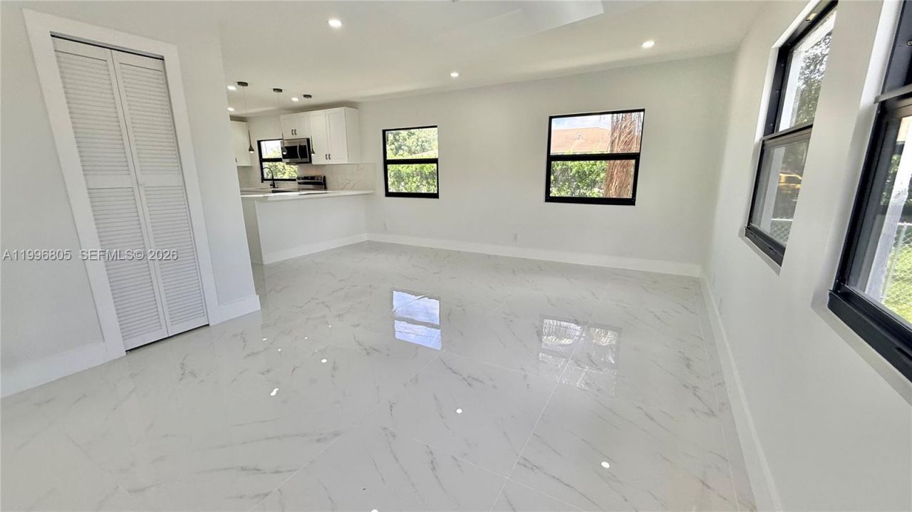 4750 NW 21st Ave, Miami, FL 33142 Photo