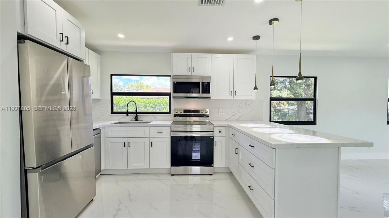 4750 NW 21st Ave, Miami, FL 33142 Photo