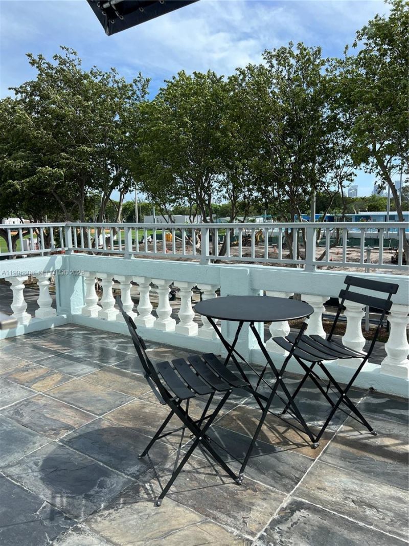 1818 SW 22nd Ave, Unit 1, Miami, FL 33145 Photo