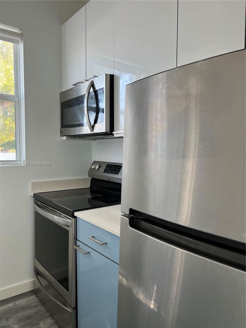 1818 SW 22nd Ave, Unit 1, Miami, FL 33145 Photo