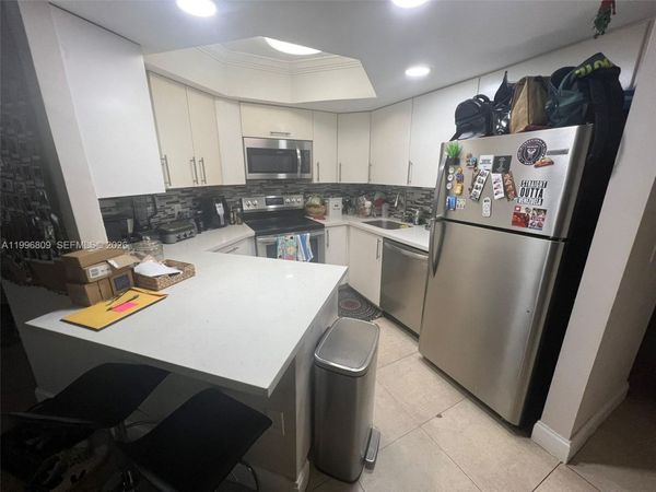 Unit 203, Doral, FL 33166