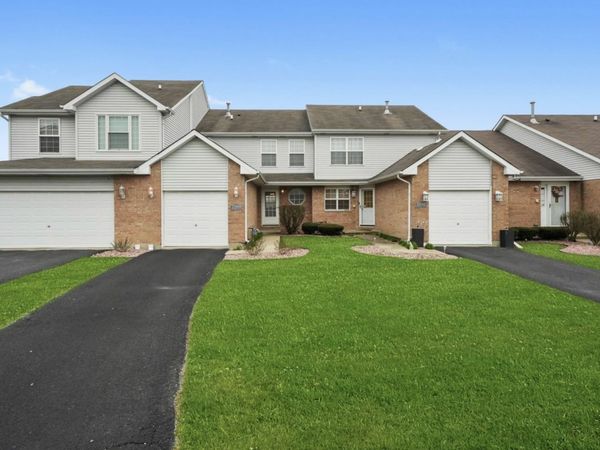 22994 Westwind Drive, Richton Park, IL 60471