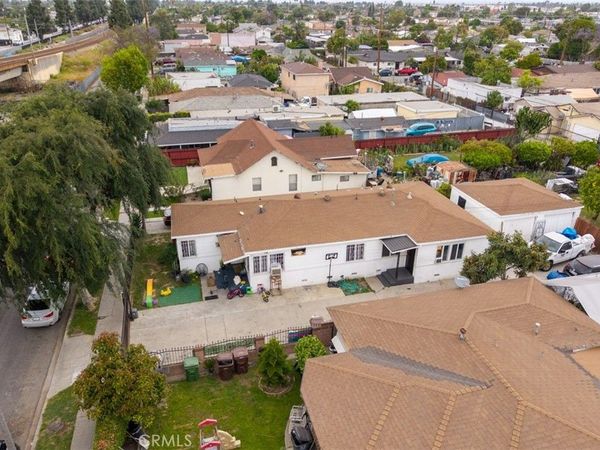1616 N Willowbrook, Compton, CA 90222