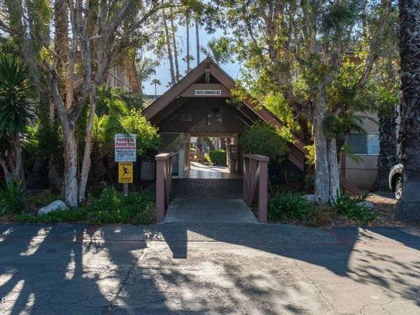 1925 Ginger Street, Unit 104, Oxnard, CA 93036