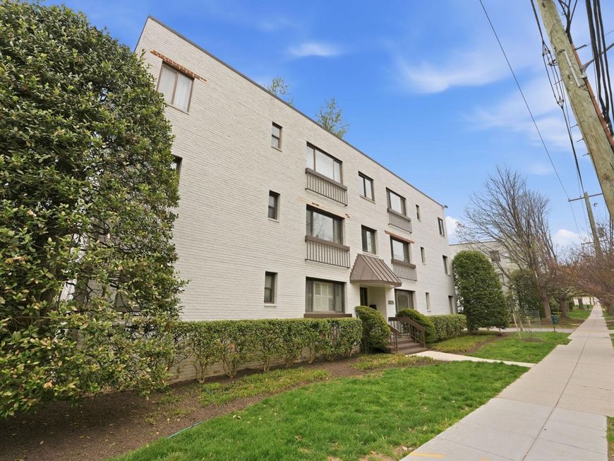 3835 Davis Place Nw, Unit 2, Washington, DC 20007 Main Photo