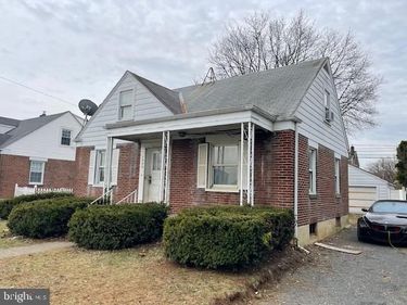 1332 N ULSTER STREET , ALLENTOWN, PA 18109