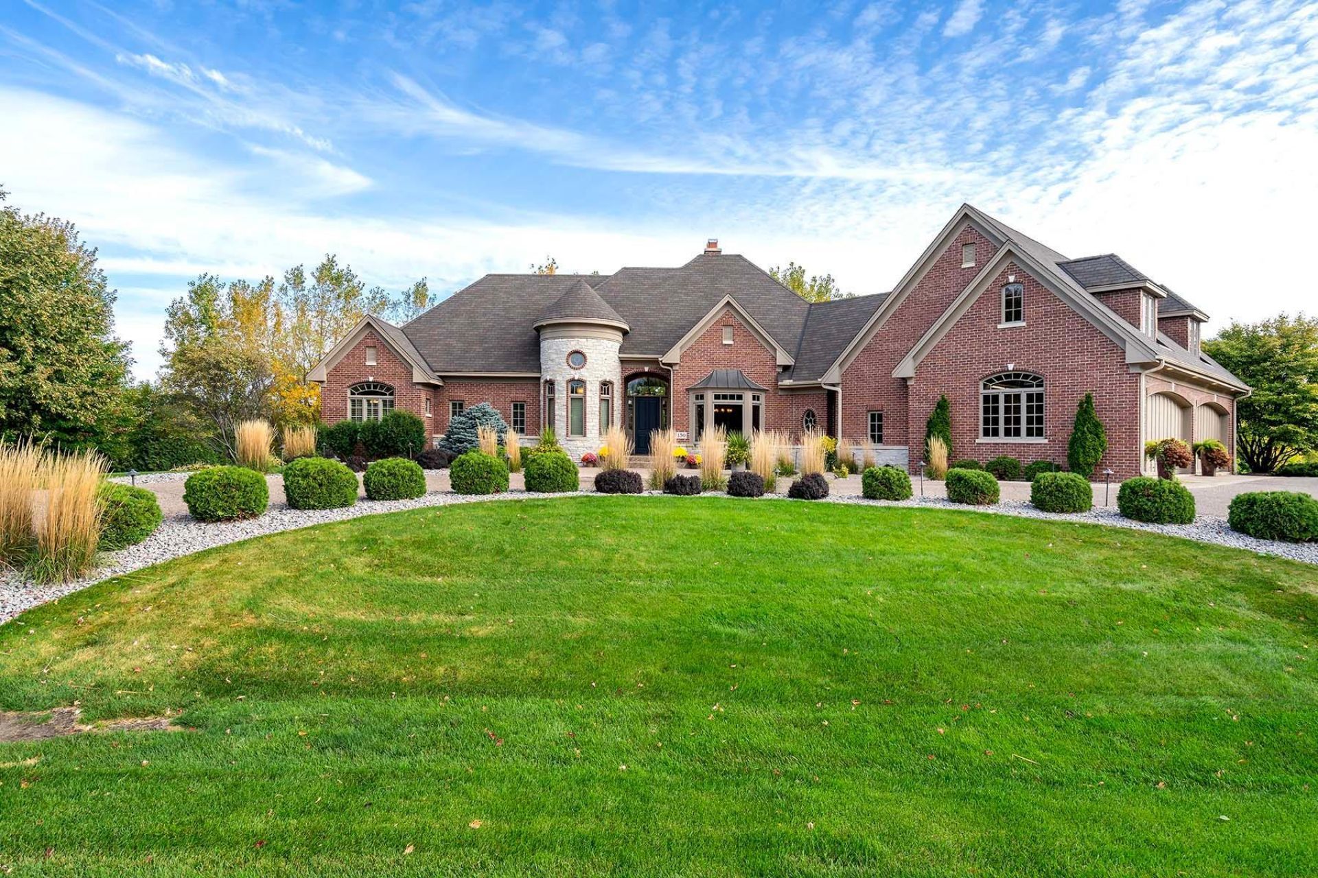 130 Bergamot Drive , Medina, MN 55340