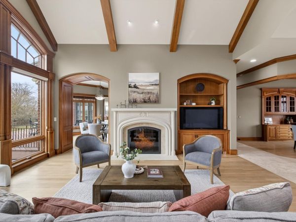130 Bergamot Drive, Medina, MN 55340