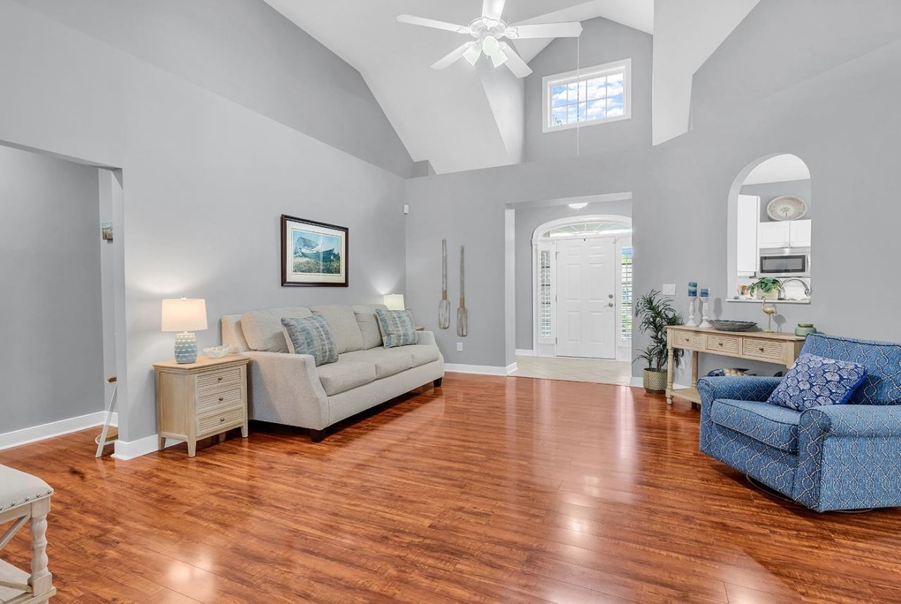 4228 Highway 1008 Photo 4