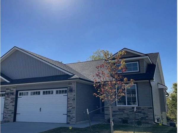 1933 Coquina Ave, Tiffin, IA 52340