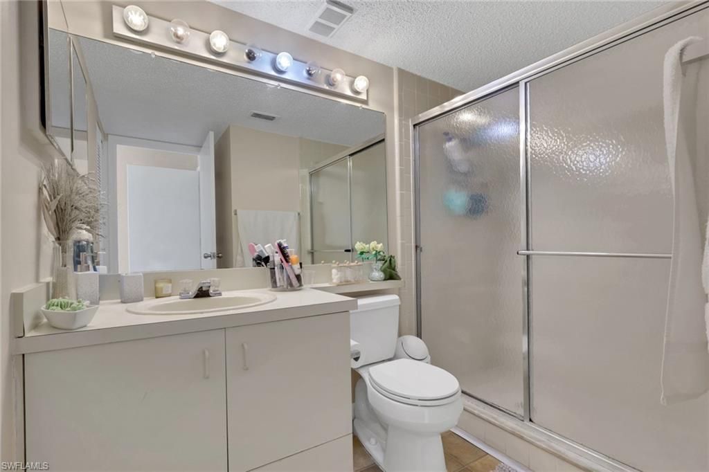 13581 Eagle Ridge Dr, Unit 1421, Fort Myers, FL 33912 Photo