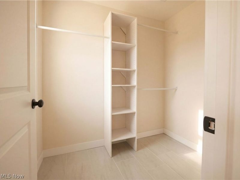 16243 Roselawn Drive, Burton, OH 44021 Photo 20