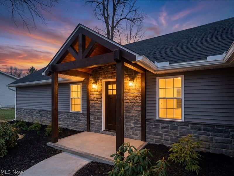 16243 Roselawn Drive, Burton, OH 44021 Photo 3