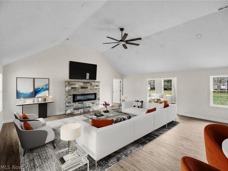 16243 Roselawn Drive, Burton, OH 44021 Photo 7