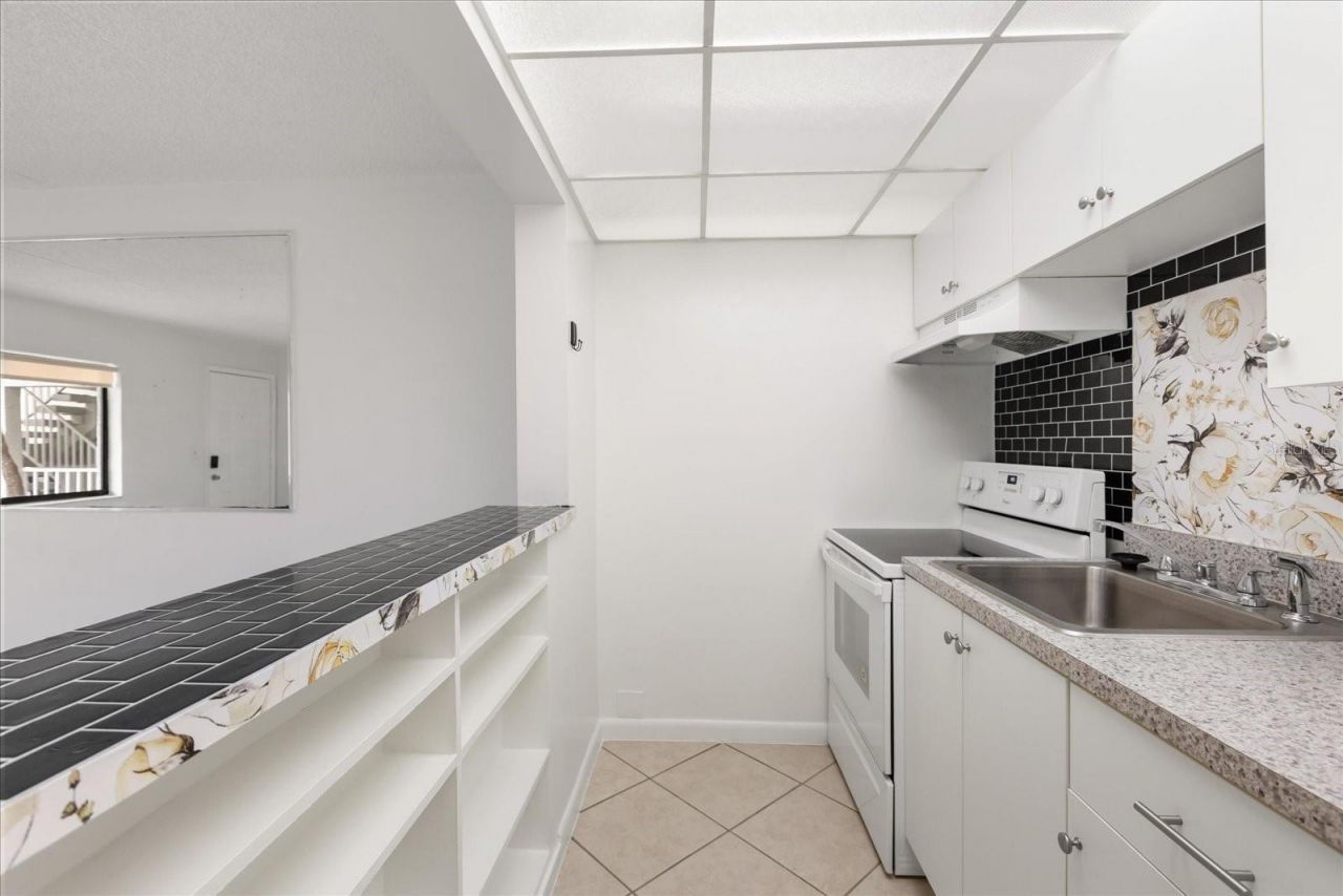 633 S Palmetto Avenue, Unit 1030, Daytona Beach, FL 32114 Photo