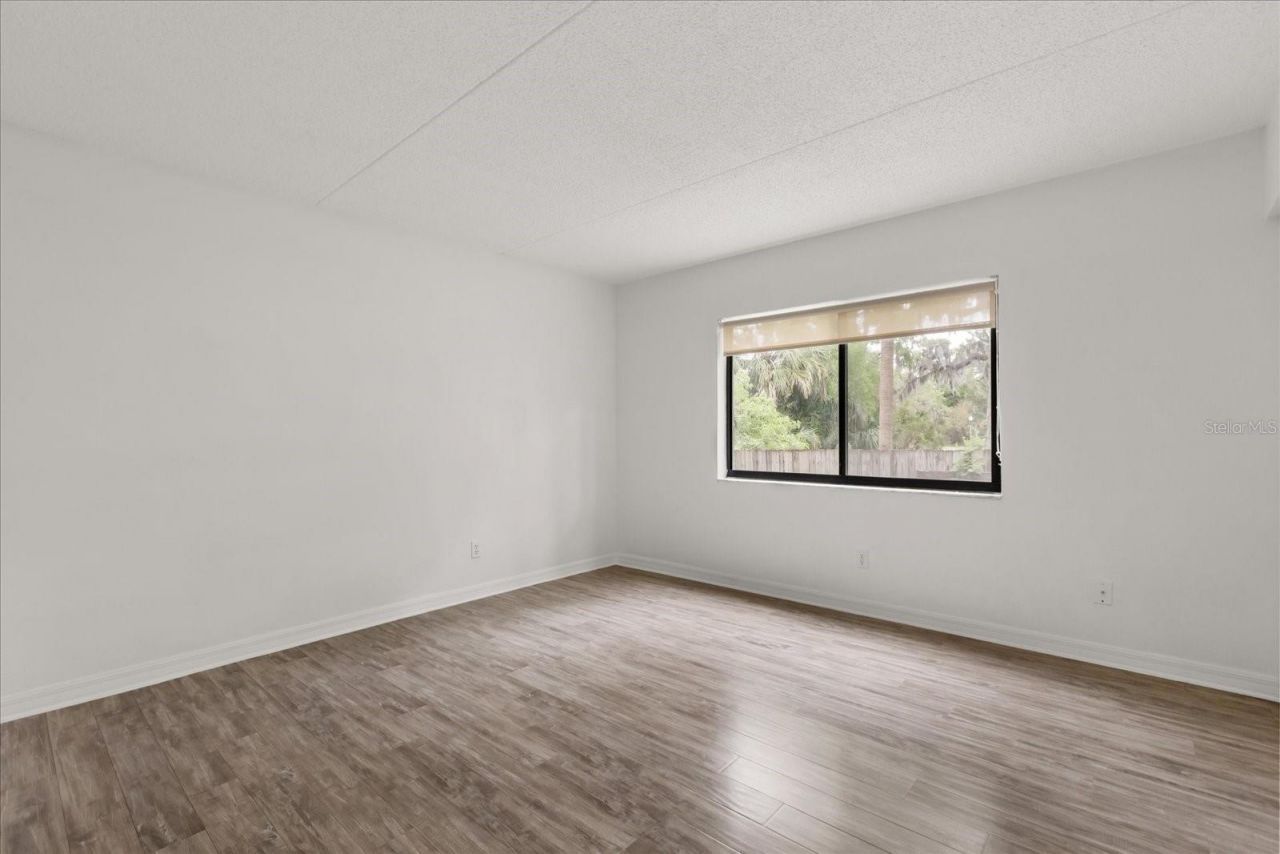 633 S Palmetto Avenue, Unit 1030, Daytona Beach, FL 32114 Photo