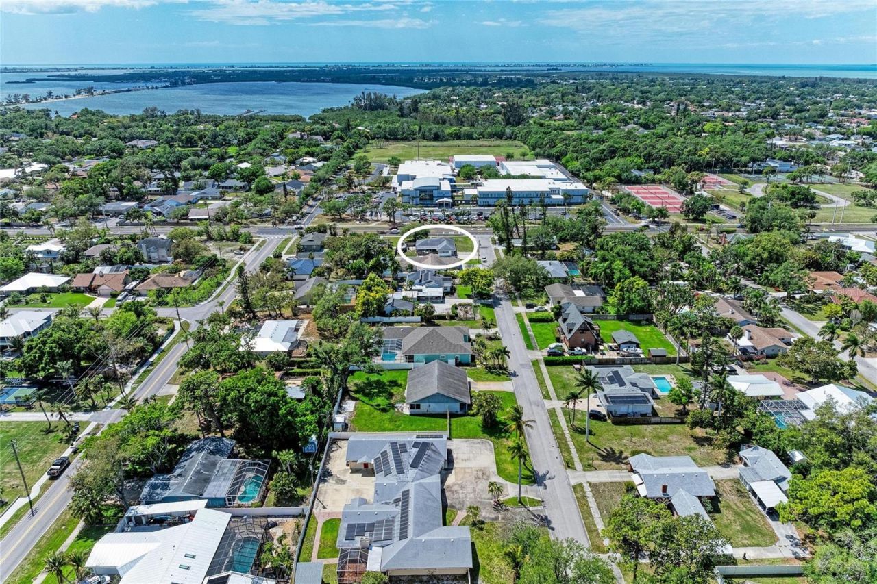 515 75th Street Nw, Bradenton, FL 34209 Photo