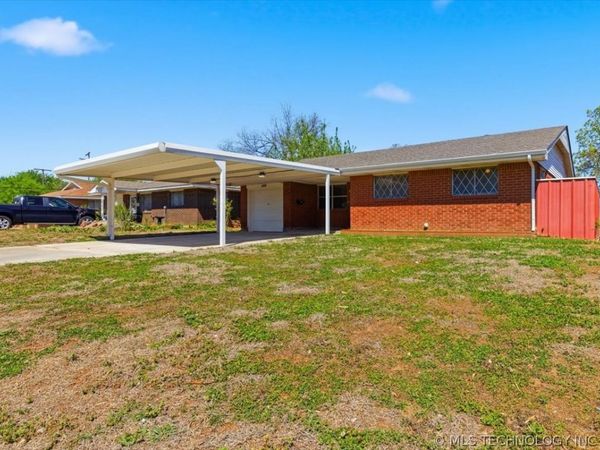 4809 Park Vista Drive S, Oklahoma City, OK 73115