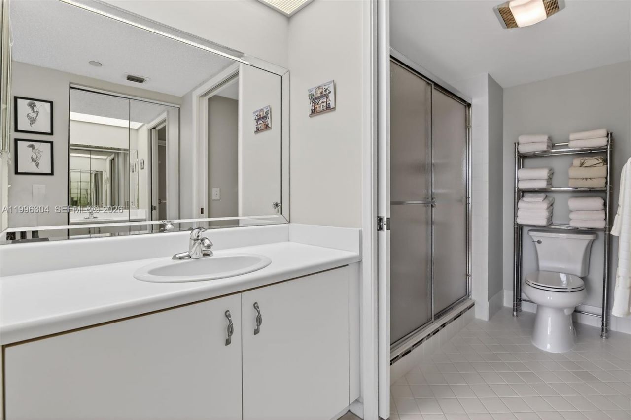 1651 SW 127th Ave, Unit 305A, Pembroke Pines, FL 33027 Photo