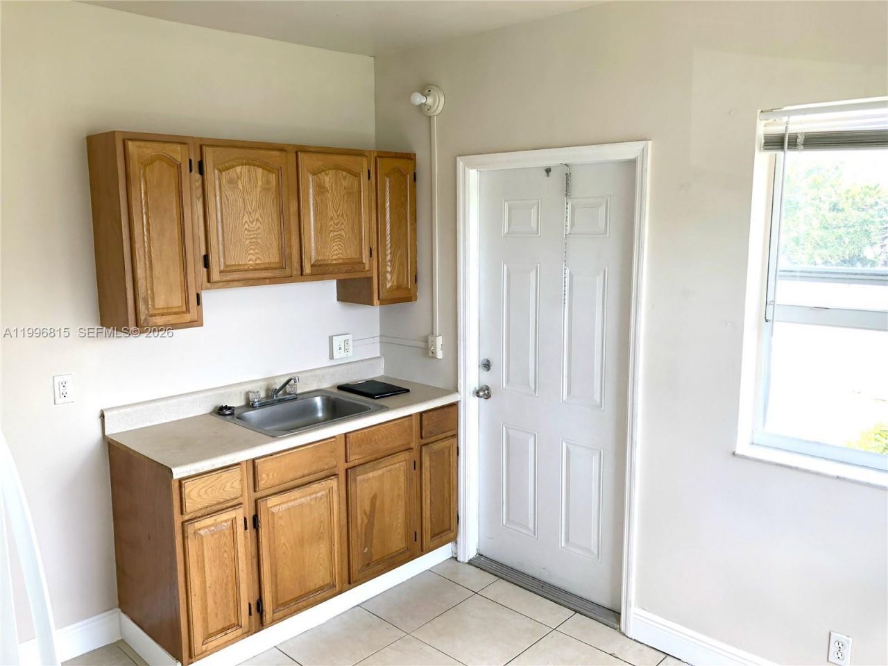 12124 NE 5th Ave , Unit 7, North Miami, FL 33161 Photo