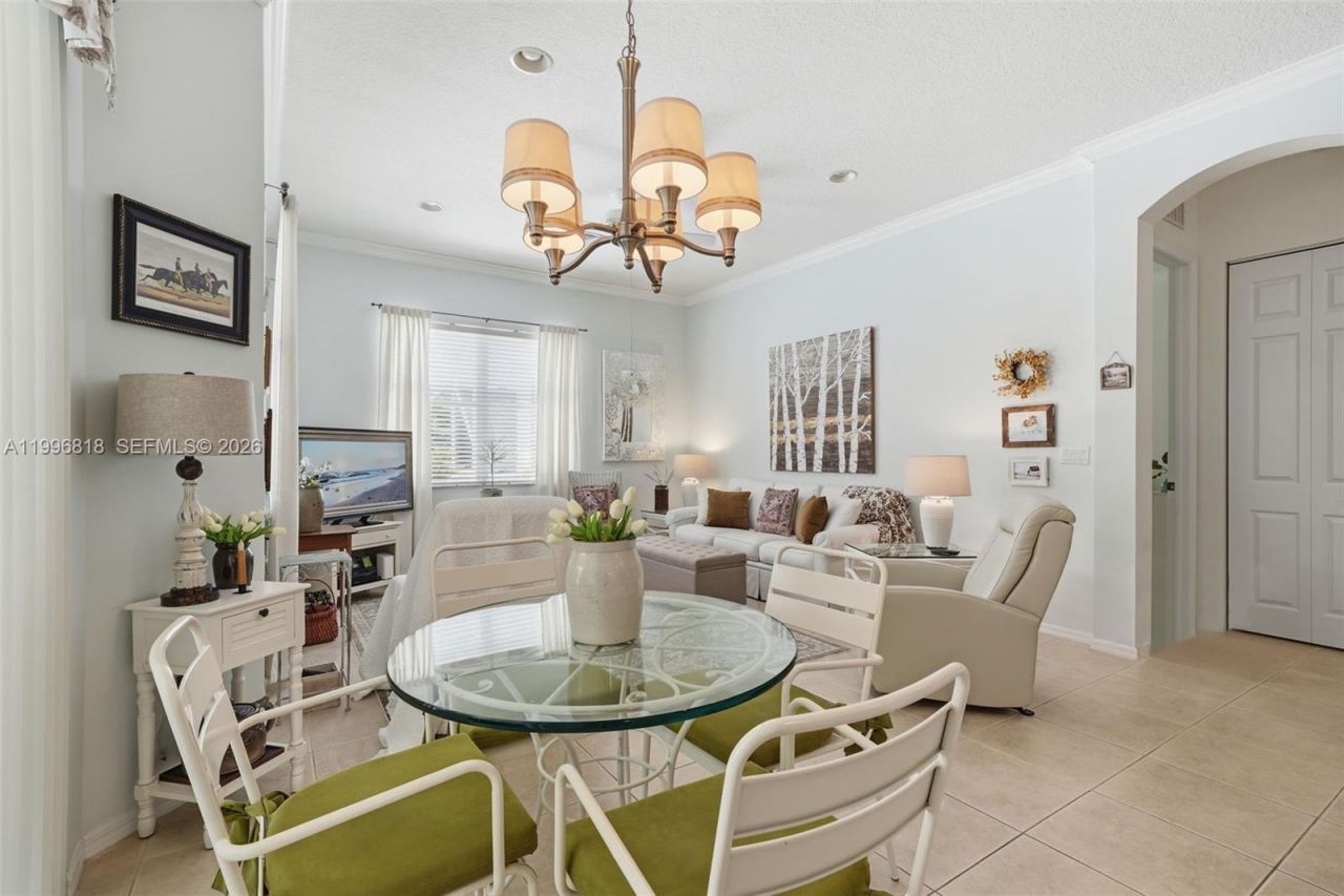 608 SW Chesapeake Ct, Port Saint Lucie, FL 34986 Photo