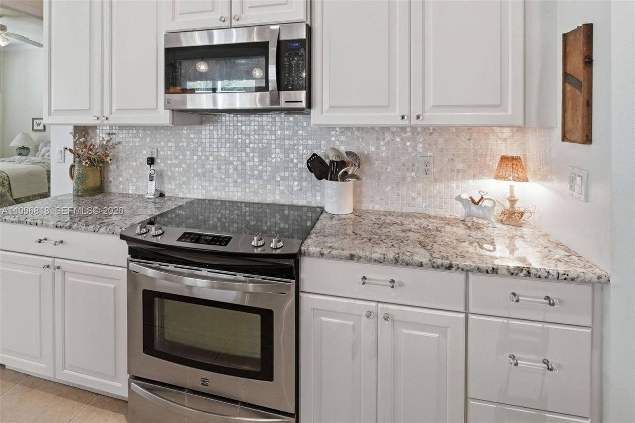 608 SW Chesapeake Ct, Port Saint Lucie, FL 34986 Photo
