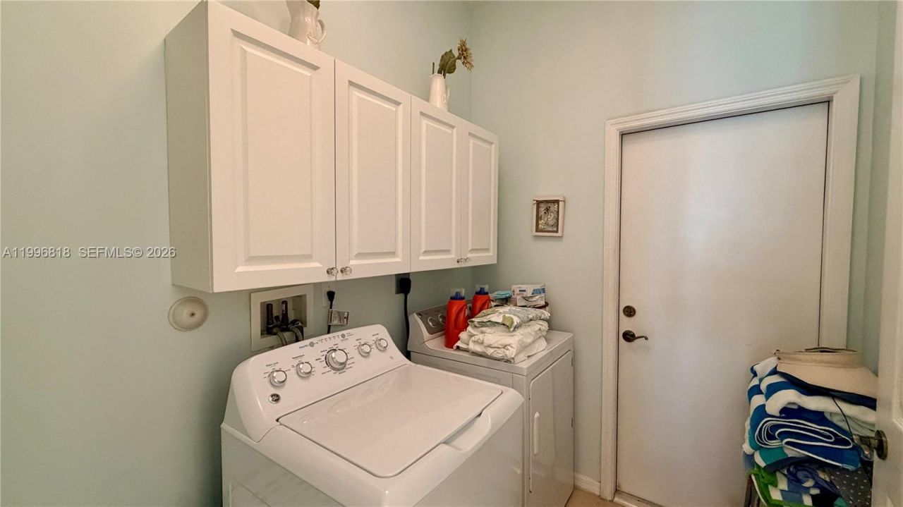 608 SW Chesapeake Ct, Port Saint Lucie, FL 34986 Photo