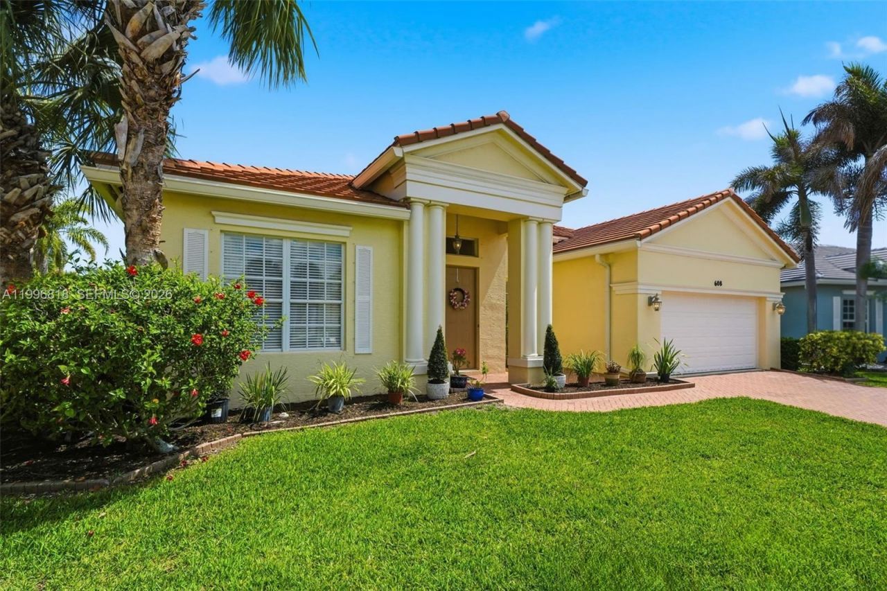 608 SW Chesapeake Ct, Port Saint Lucie, FL 34986 Photo