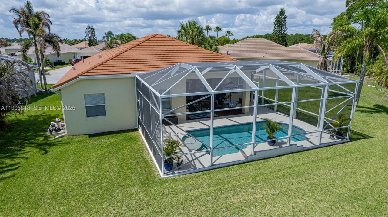 608 SW Chesapeake Ct, Port Saint Lucie, FL 34986 Photo