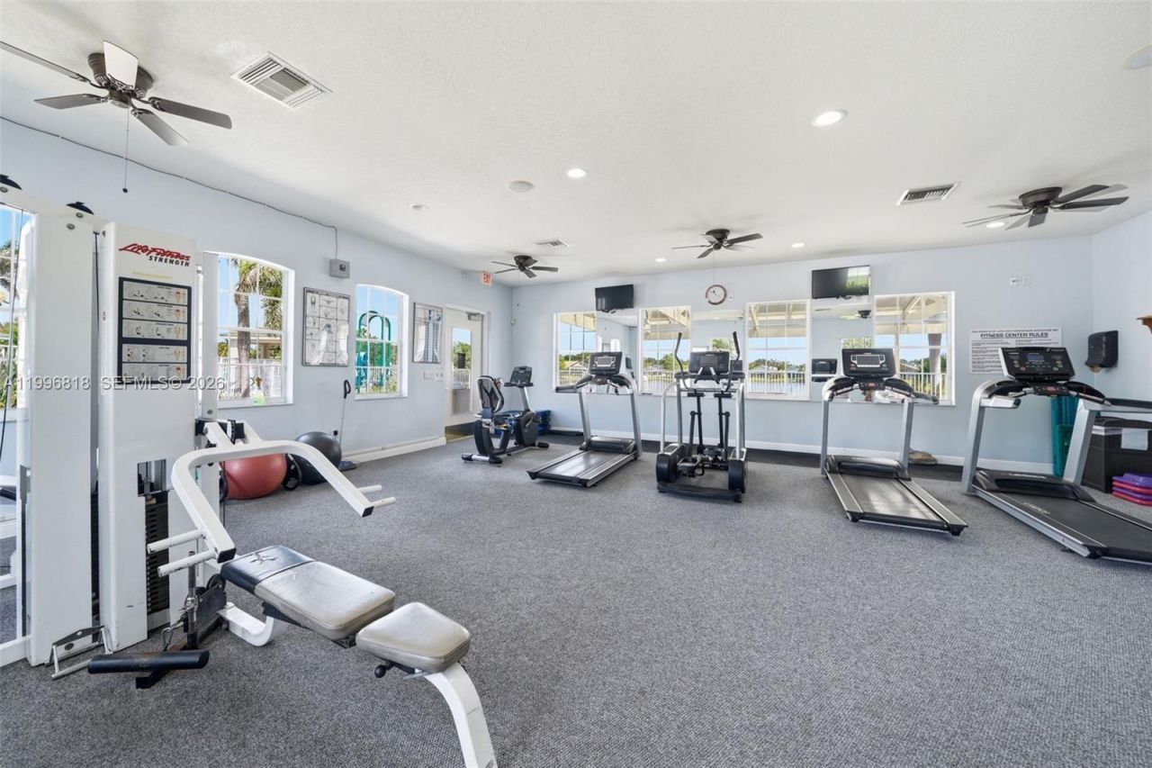 608 SW Chesapeake Ct, Port Saint Lucie, FL 34986 Photo