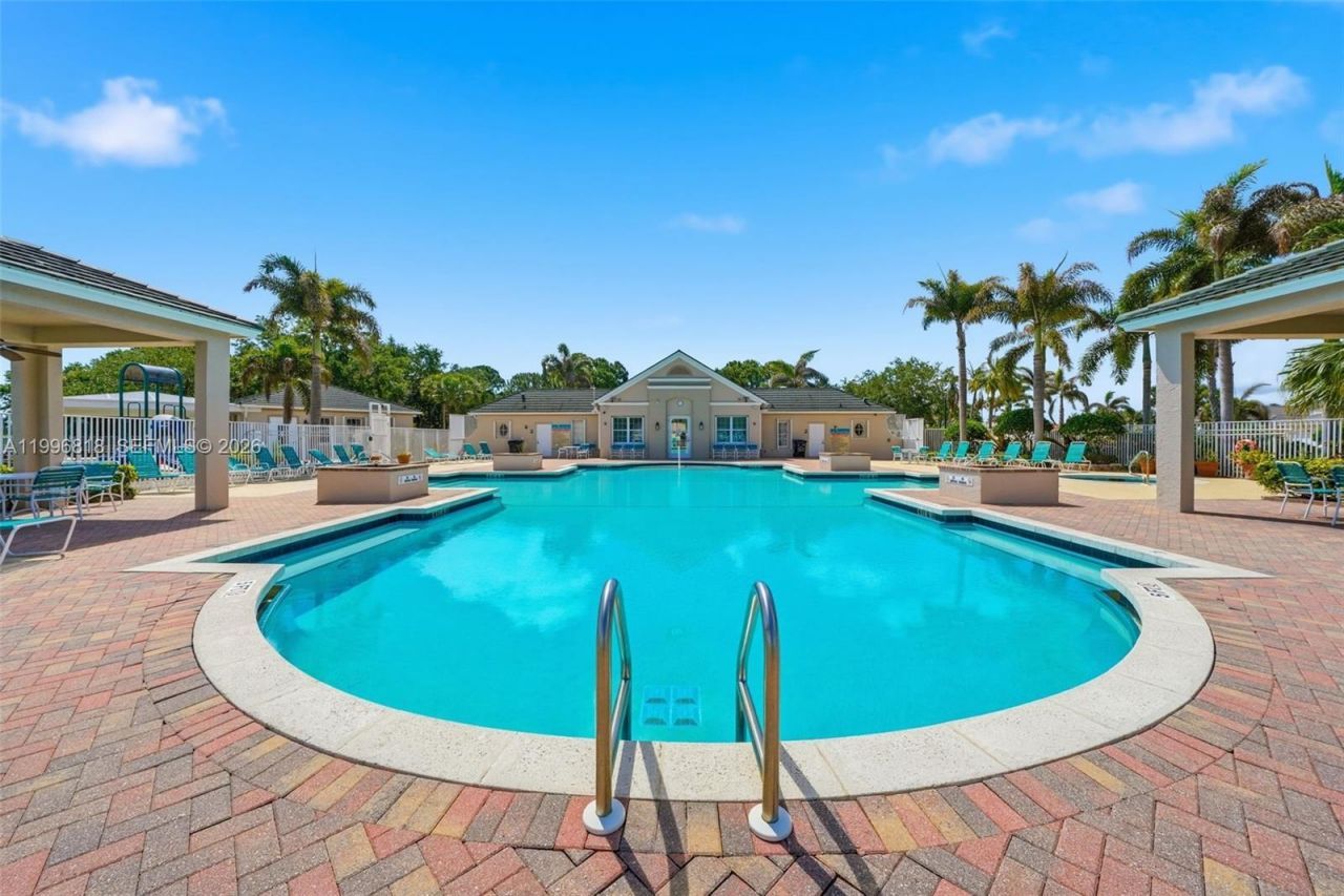 608 SW Chesapeake Ct, Port Saint Lucie, FL 34986 Photo