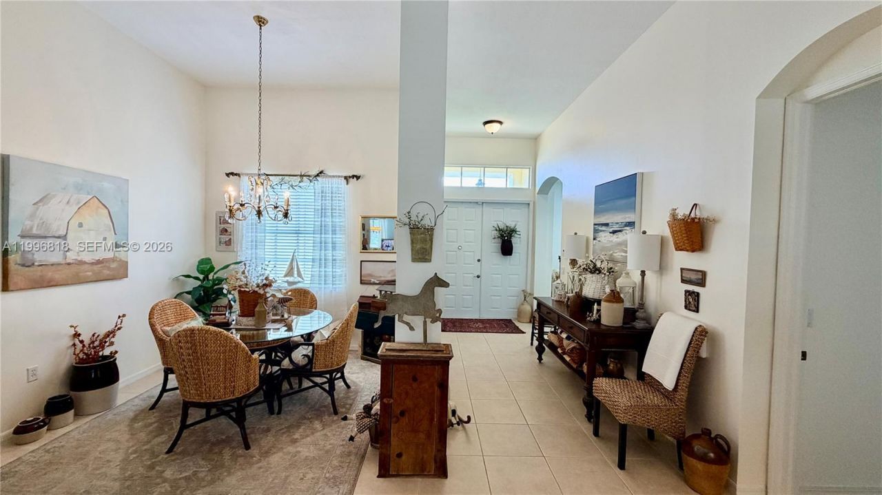 608 SW Chesapeake Ct, Port Saint Lucie, FL 34986 Photo