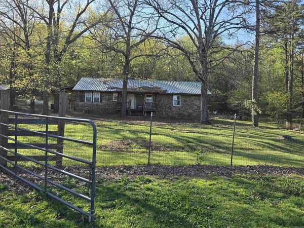 652 Red Hill Road, Searcy, AR 72143
