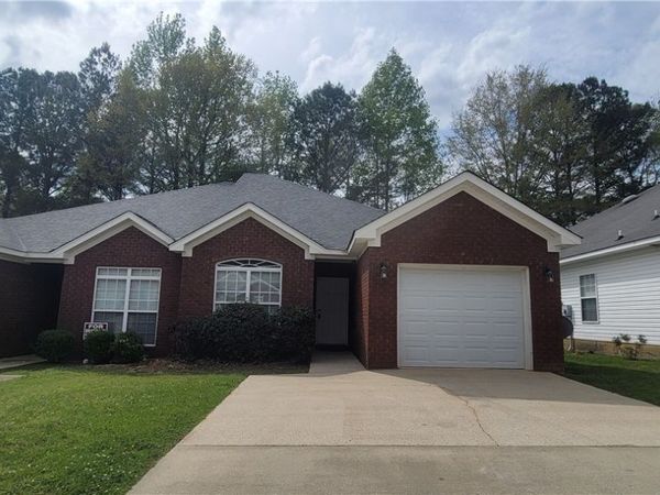 6704 Covington Villas Dr Drive, Tuscaloosa, AL 35405